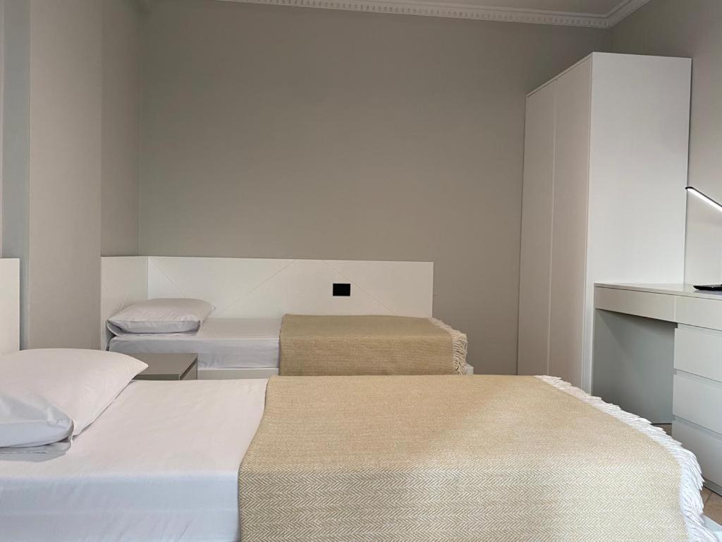 Laureta Çako Apartment Tiran Dış mekan fotoğraf