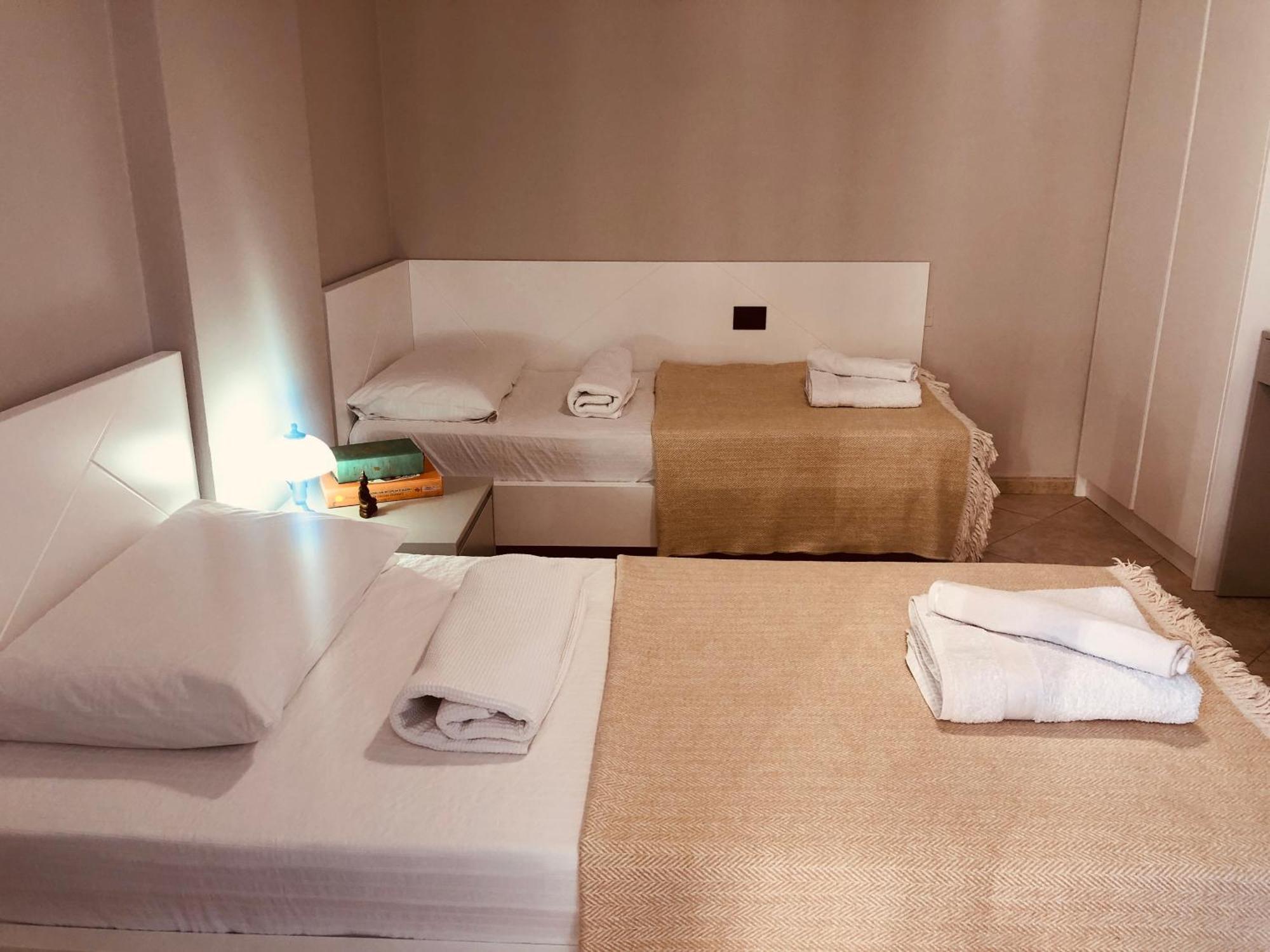 Laureta Çako Apartment Tiran Dış mekan fotoğraf